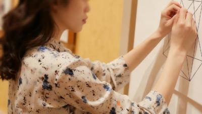 Medium : May I pay for your lessons?