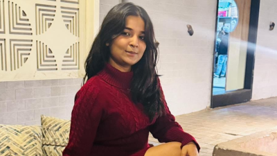 Meet A Woman Of Delhi Escort Service Whose Smile Lights Up The Evening