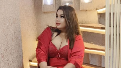 Love a lot with all your heart as you find a really sophisticated woman through better Mumbai escort service